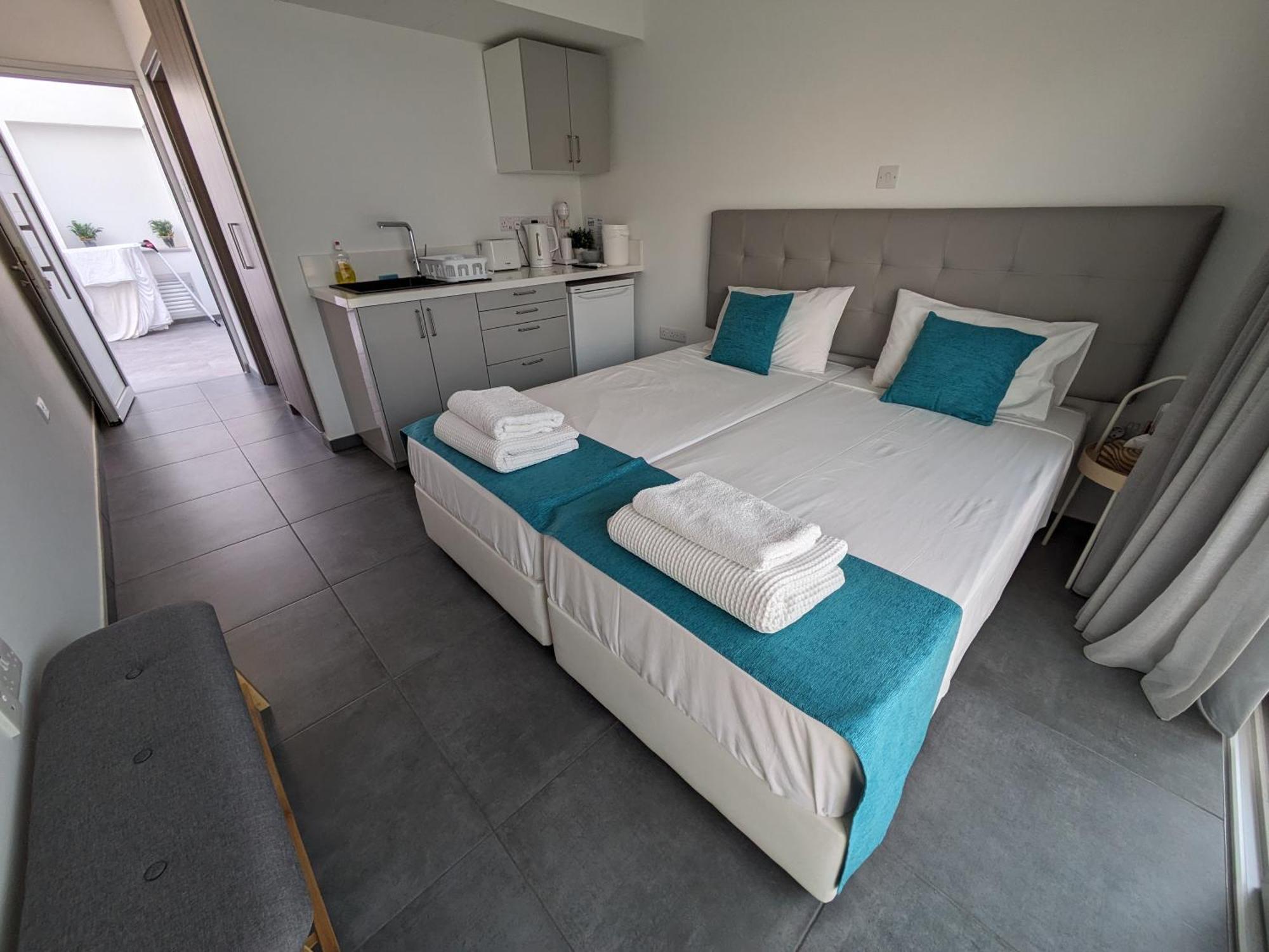Memory Apartments Ayía Nápa Extérieur photo