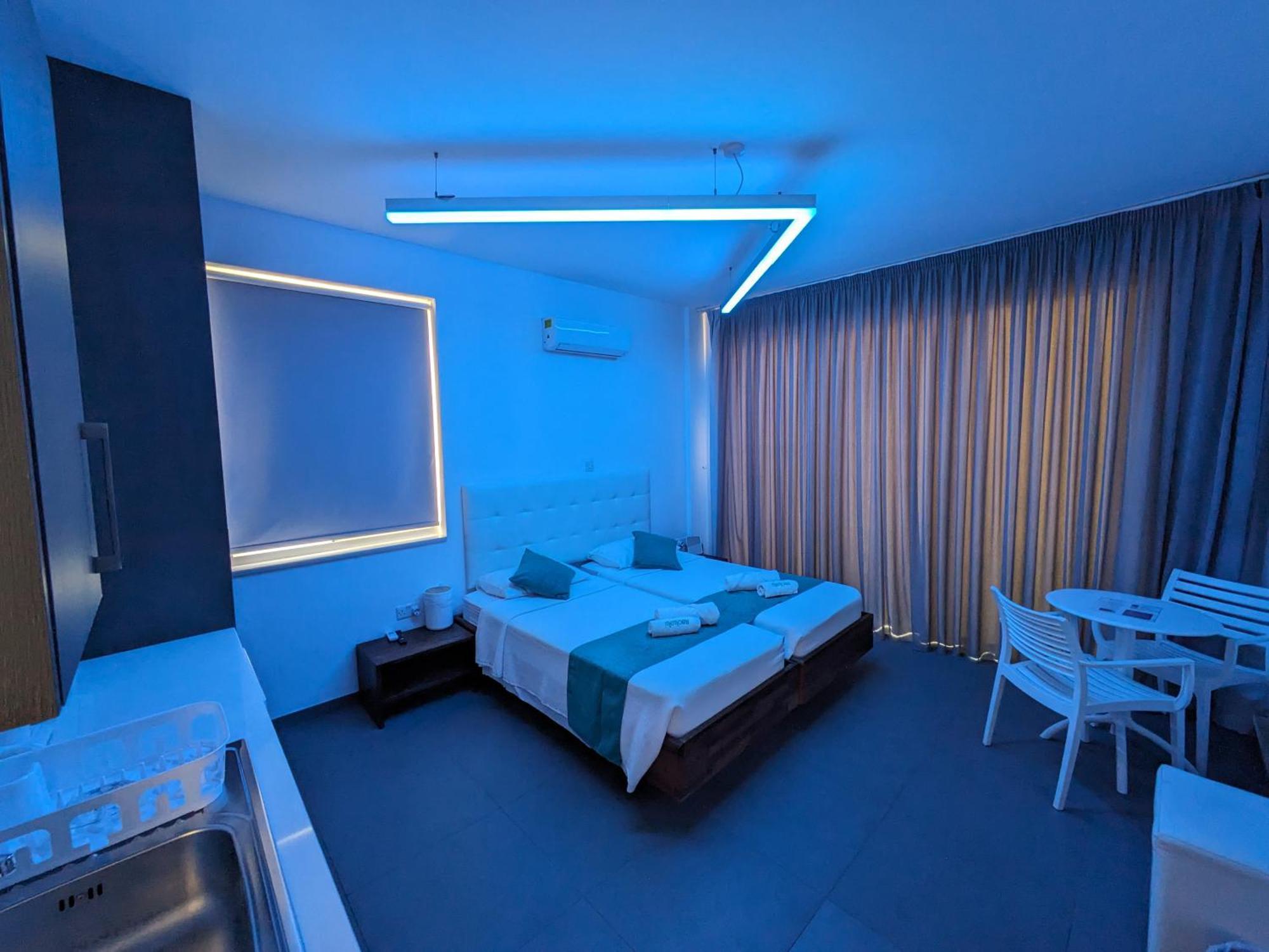 Memory Apartments Ayía Nápa Extérieur photo